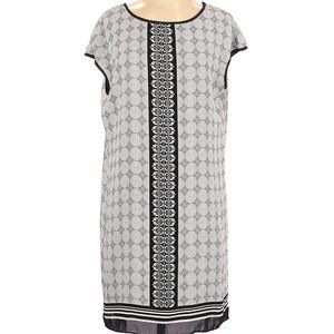 Max Studio Casual Geometric Pattern Black and White Dress Size Small EUC